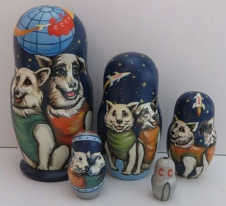 Illustration for article titled Vintage Memorabilia Celebrates The Soviet Union's Cosmonaut Dogs